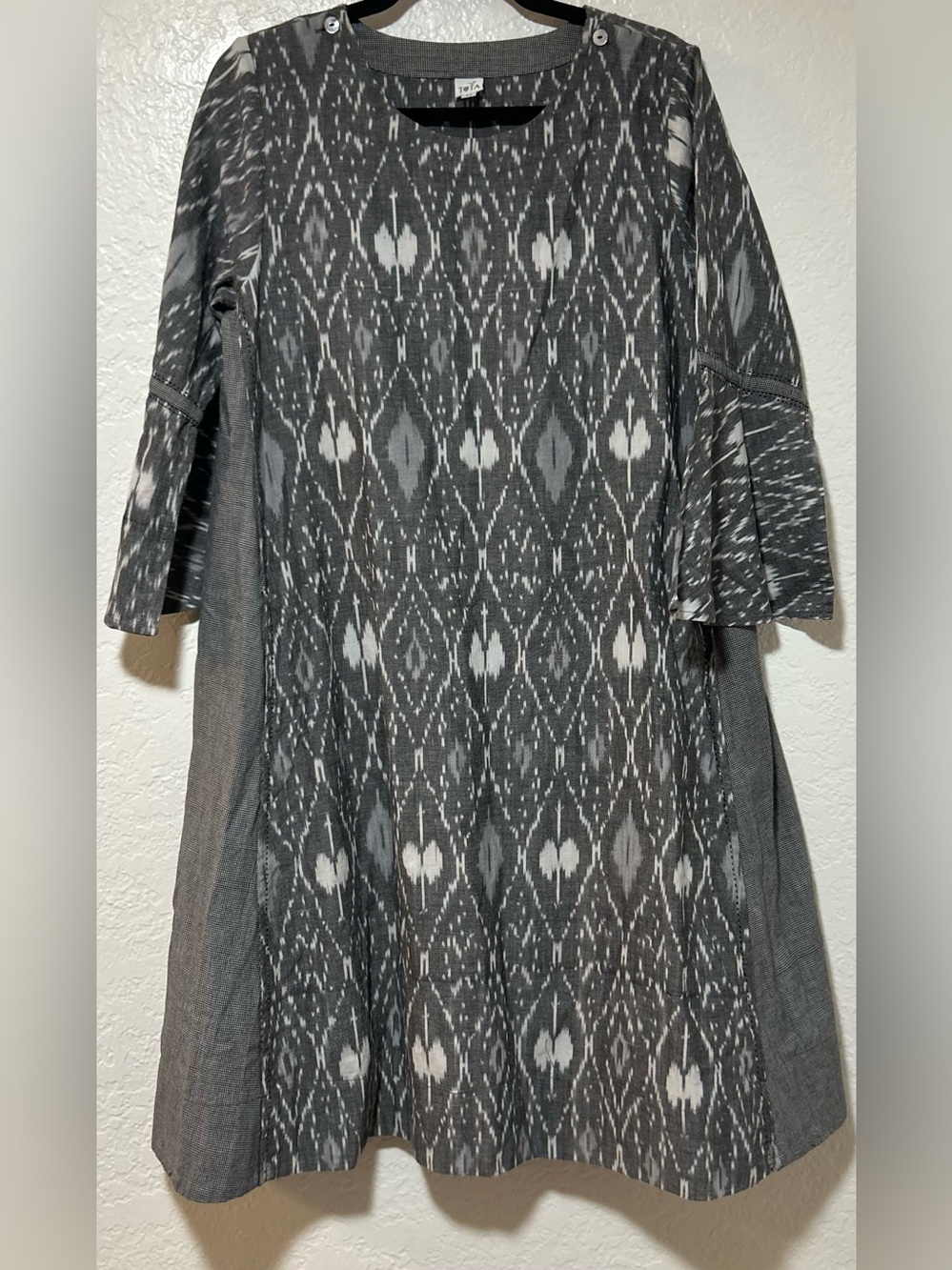Gray Patterned Long Sleeve Dress